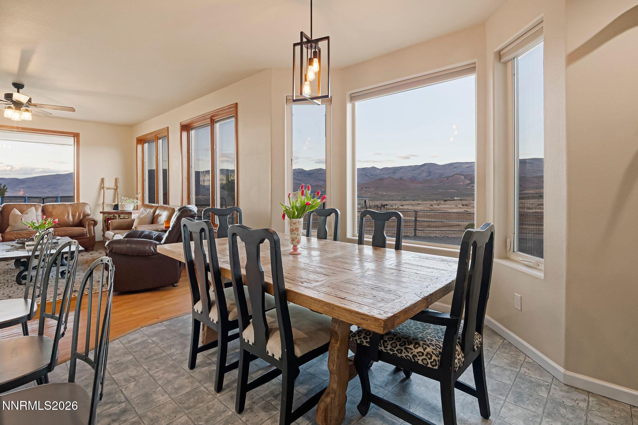 3900 Amy Road Reno, NV 89510 - Photo 5 of 44 17_HillPropertyMedia Team - 3900 Amy Rd,