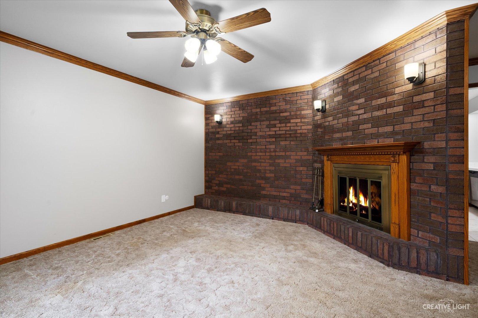 35 Ingleshire Road Montgomery, IL 60538 - Photo 3 of 16 a view of an empty room and fire place