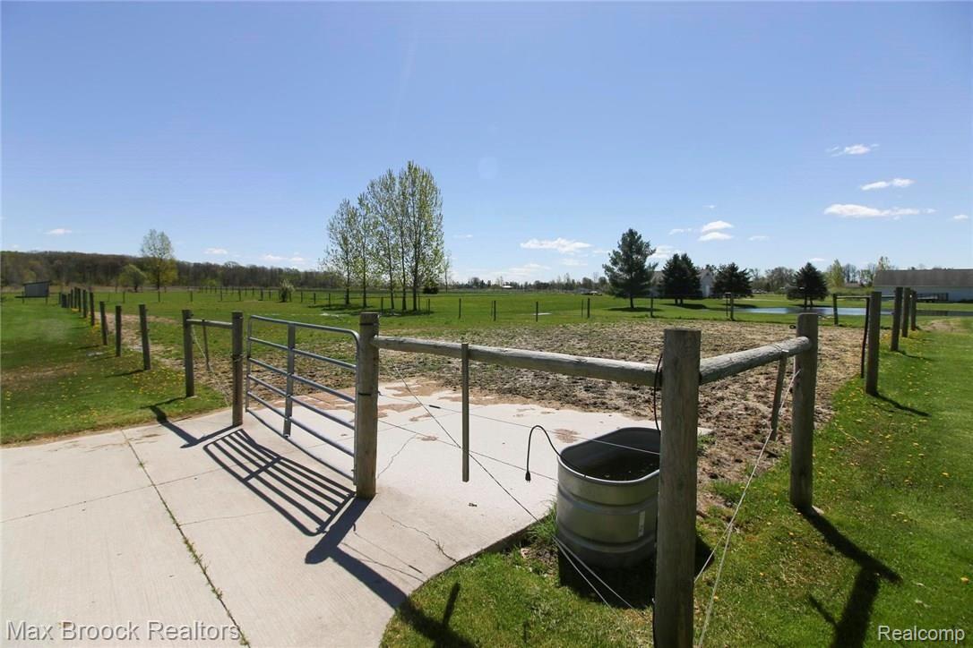 76744 Burman Road Richmond, MI 48062 - Photo 60 of 70 IMG_8100.JPG