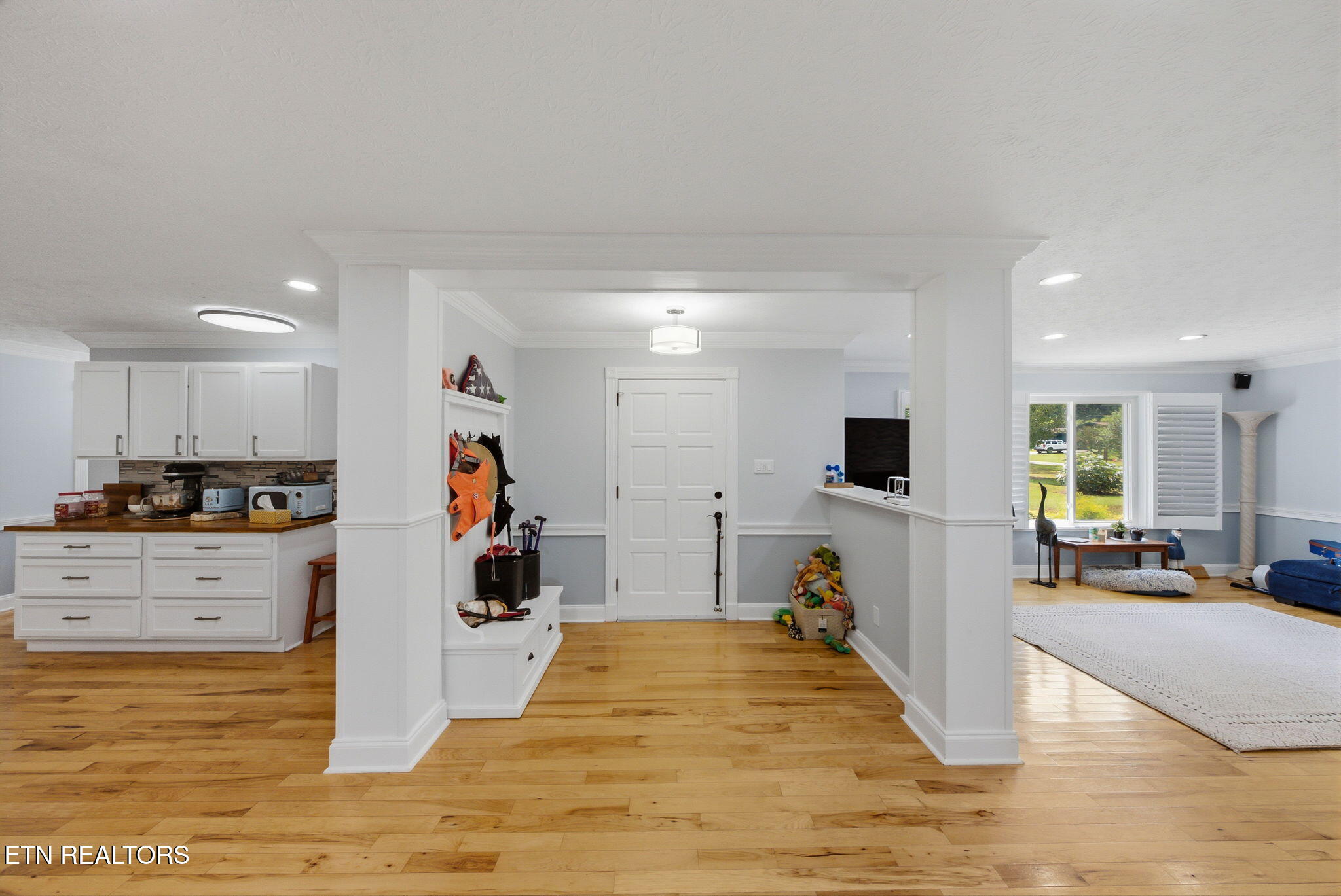 841 Knight Road Knoxville, TN 37920 - Photo 12 of 36 4-web-or-mls-841-Knight-Rd-Knoxville-TN-