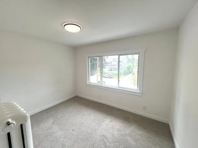 $1,850 | 715 2nd Street Northwest, Rochester, MN 55901