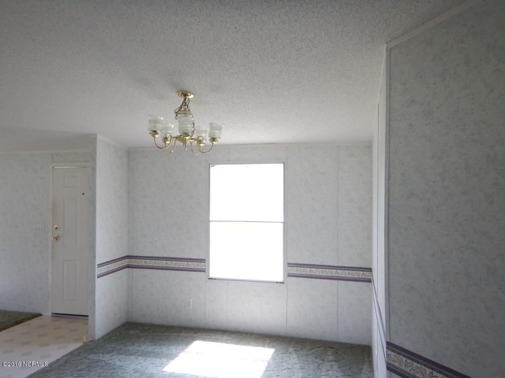 7439 Blue Sky Road Battleboro, NC 27809 - Photo 6 of 24 44 DINING