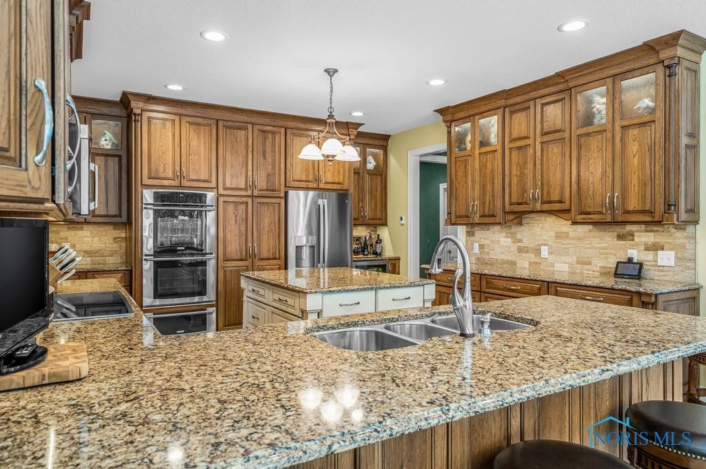 7635 Chestnut Ridge Maumee, OH 43537 - Photo 11 of 45 Gallery Image 11