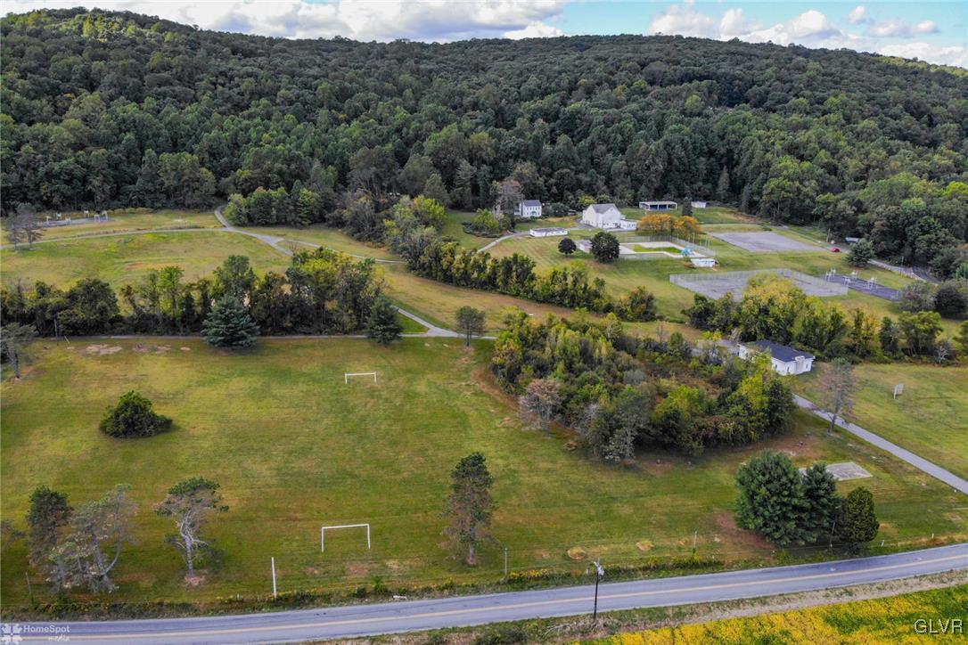 5831 Vera Cruz Road Center Valley, PA 18034 - Photo 12 of 49 Gallery Image 12