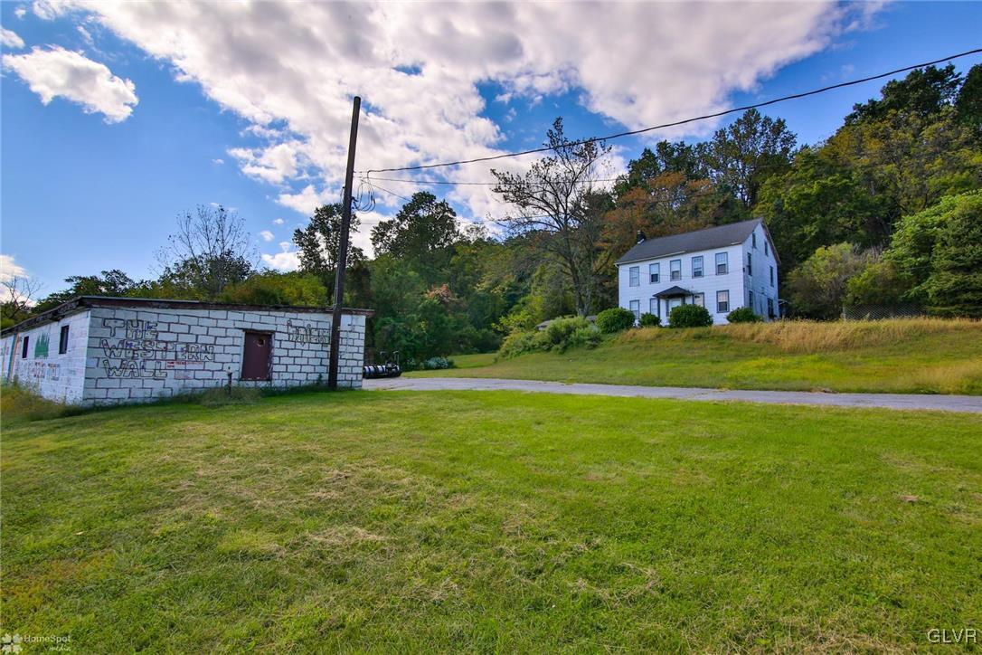 5831 Vera Cruz Road Center Valley, PA 18034 - Photo 42 of 49 Gallery Image 42