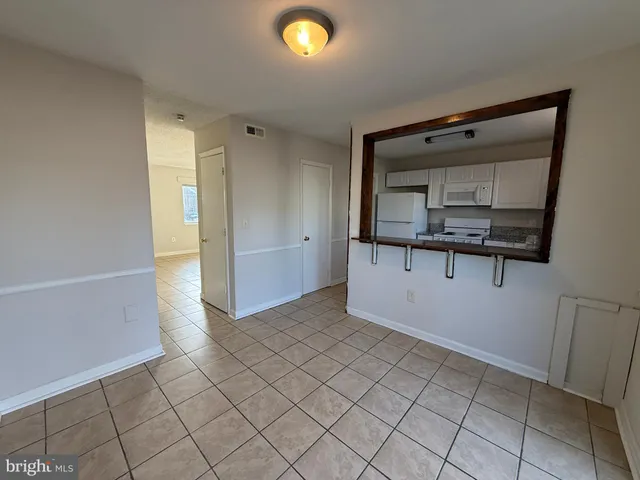 $1,795 | 733 Bellows Avenue, Fredericksburg, VA 22405