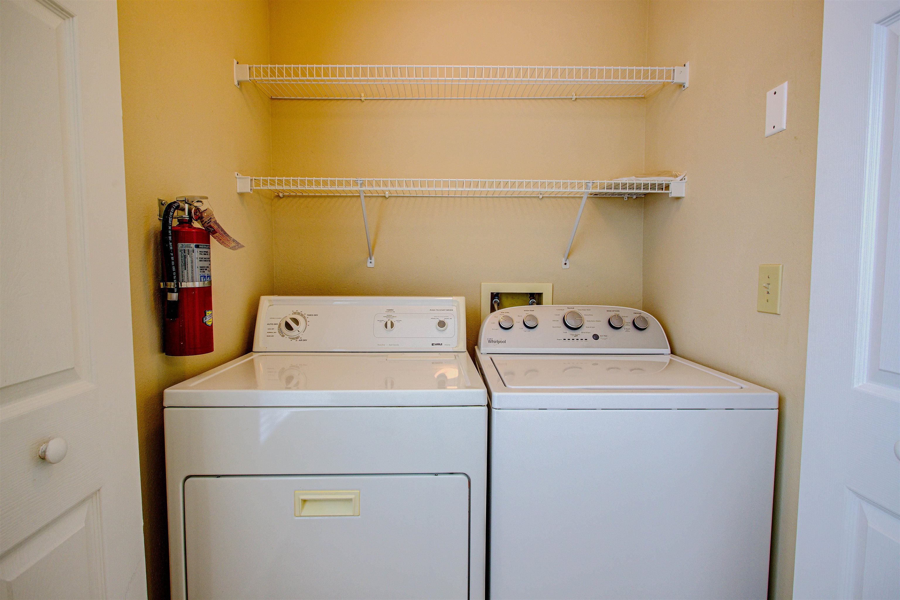 20102 Harbour Vista Circle St. Augustine, FL 32080 - Photo 15 of 31 a utility room with dryer and washer