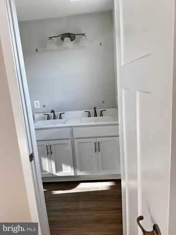 an empty room with an entryway