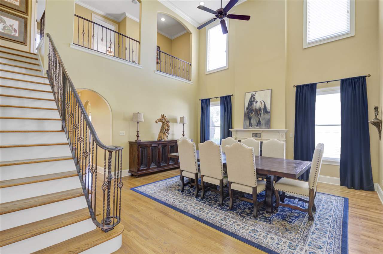 322 Colbert Street West Collierville, TN 38017 - Photo 4 of 25 Gallery Image 4