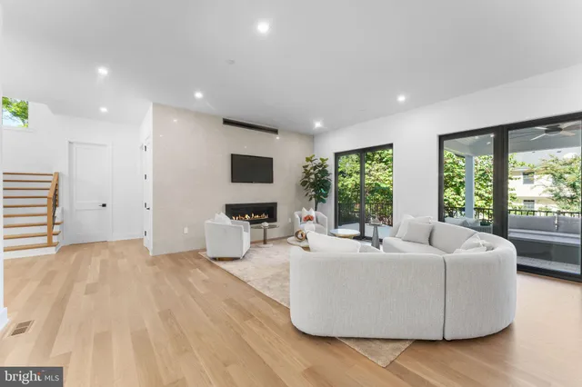 $3,175,000 | 6411 Crane Terrace, Bethesda, MD 20817