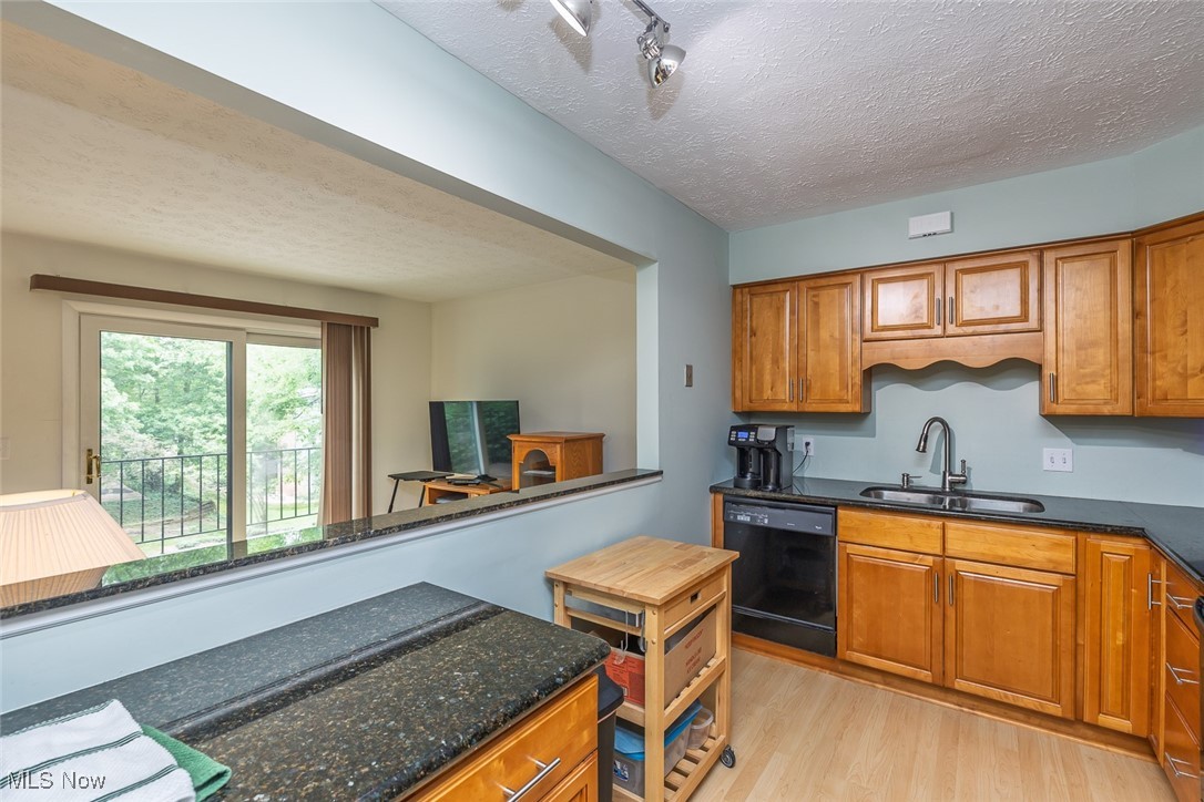 11515 Pearl Road, Unit B202 Strongsville, OH 44136 - Photo 10 of 27 Gallery Image 10