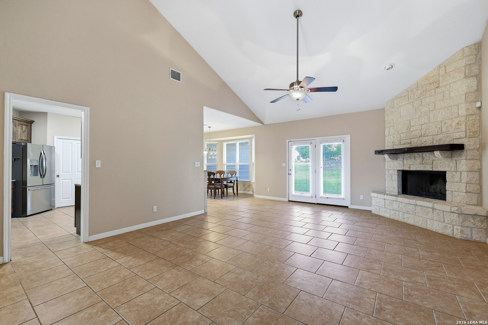 232 Edgewood Circle Bandera, TX 78003 - Photo 6 of 27