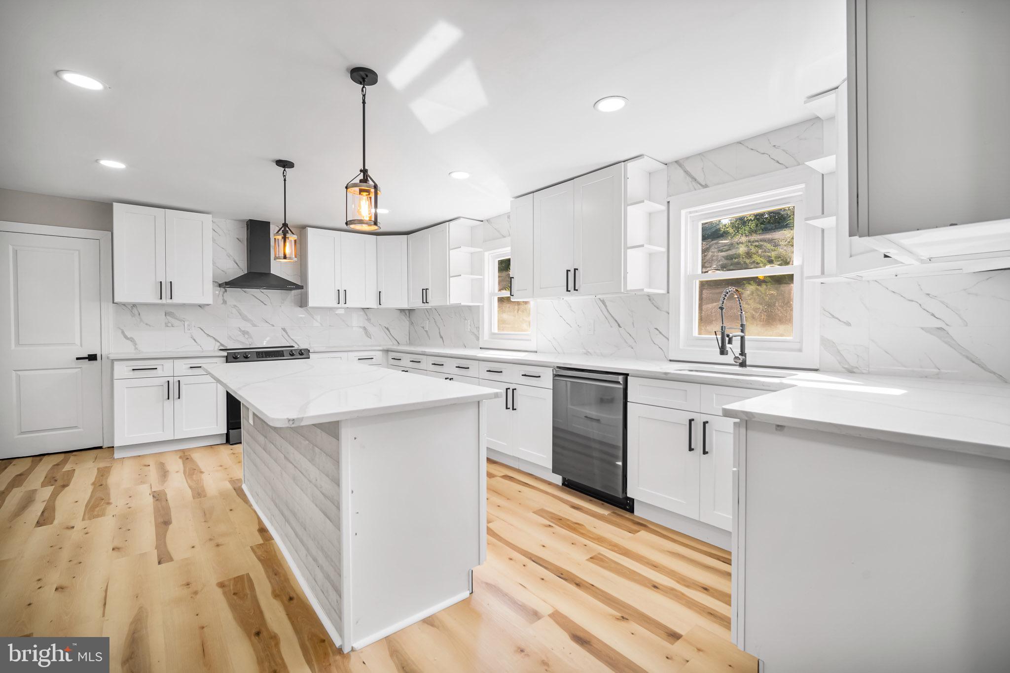 246 11th Street Williamstown, NJ 08094 - Photo 12 of 28