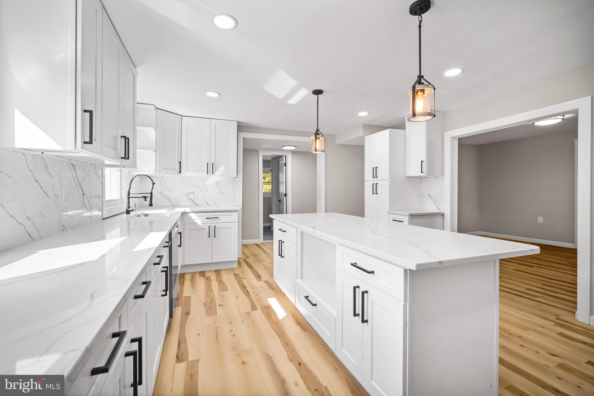 246 11th Street Williamstown, NJ 08094 - Photo 13 of 28