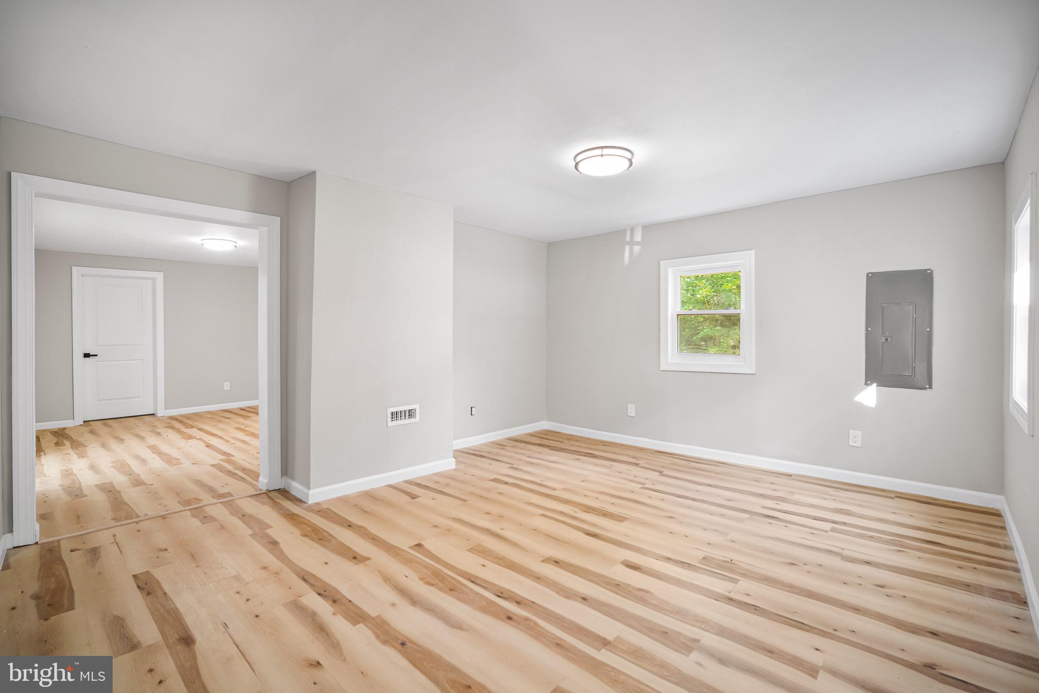 246 11th Street Williamstown, NJ 08094 - Photo 4 of 28