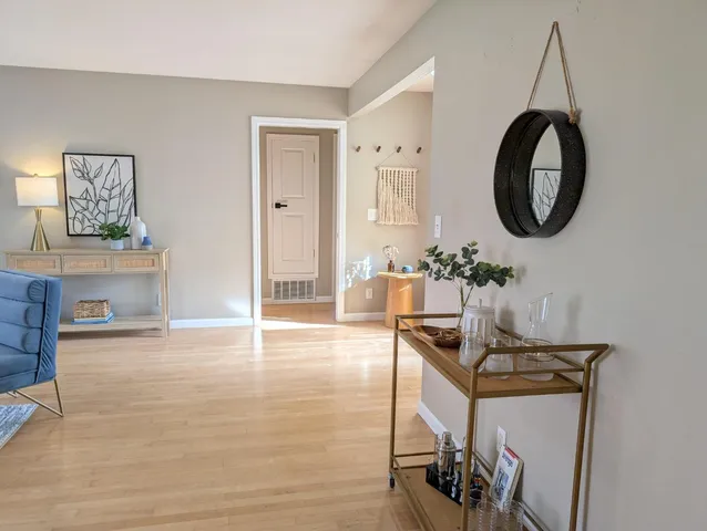 $1,275,000 | 124 Western Court, Santa Cruz, CA 95060