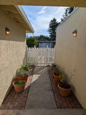$1,275,000 | 124 Western Court, Santa Cruz, CA 95060