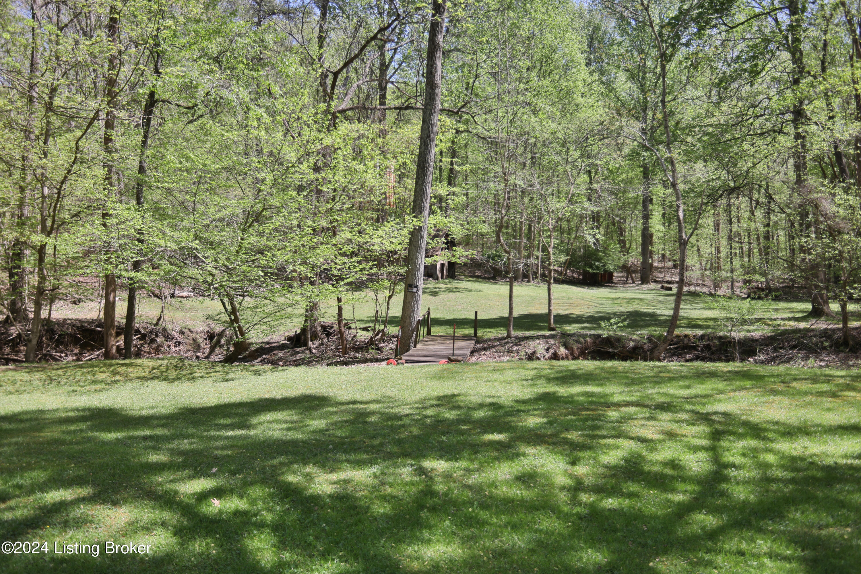 210 Rayhill Road Fairdale, KY 40118 - Photo 38 of 44 2015 Rayhill-18