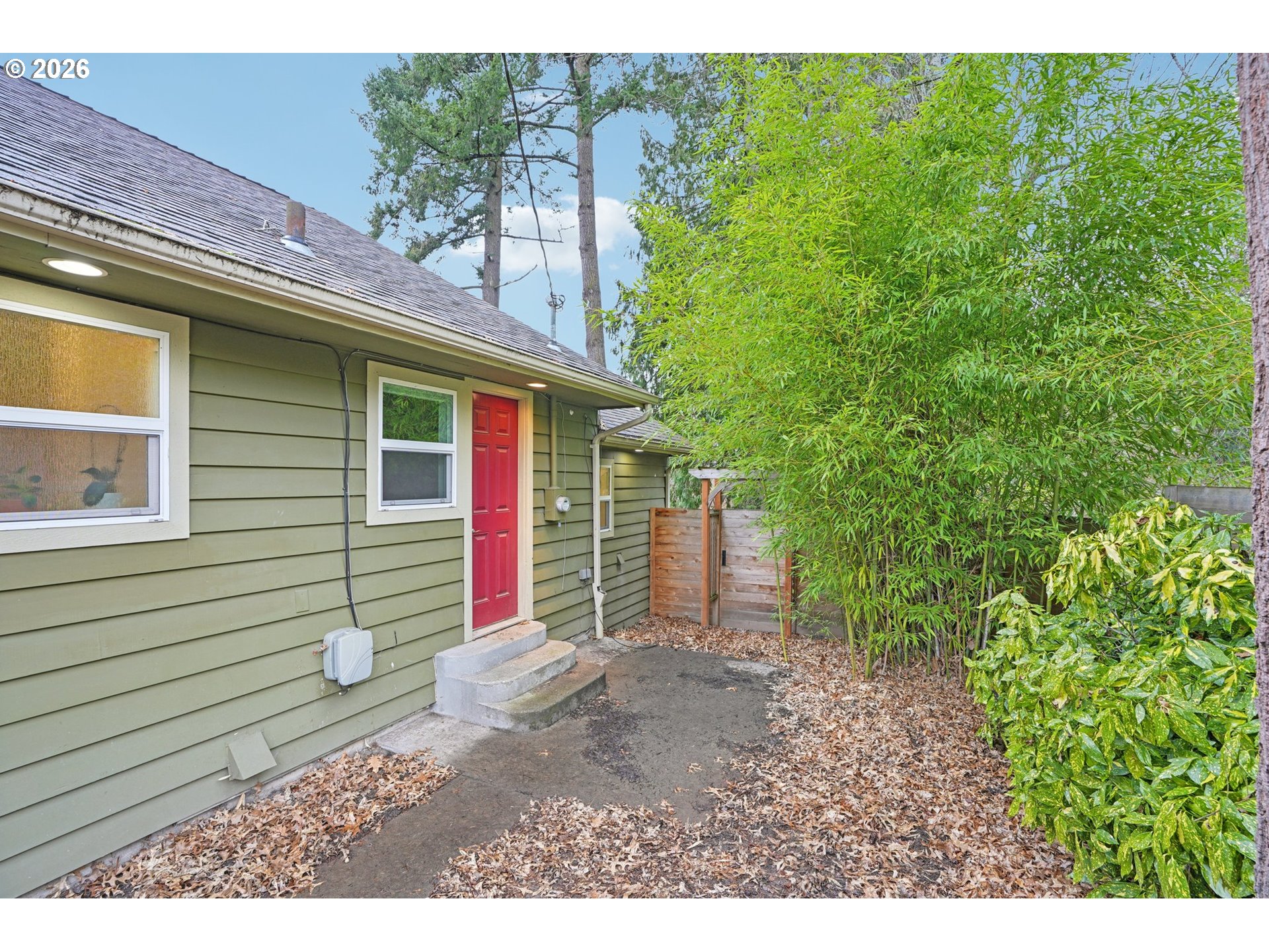 11085 Southwest Polsky Road Beaverton, OR 97005 - Photo 3 of 30
