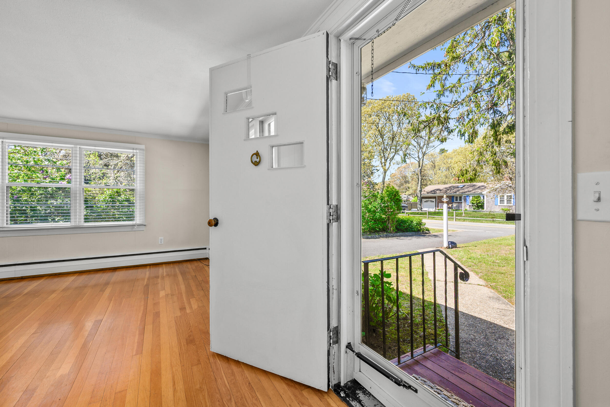 129 Belmont Road West Harwich, MA 02671 - Photo 4 of 27 012_1jQQ