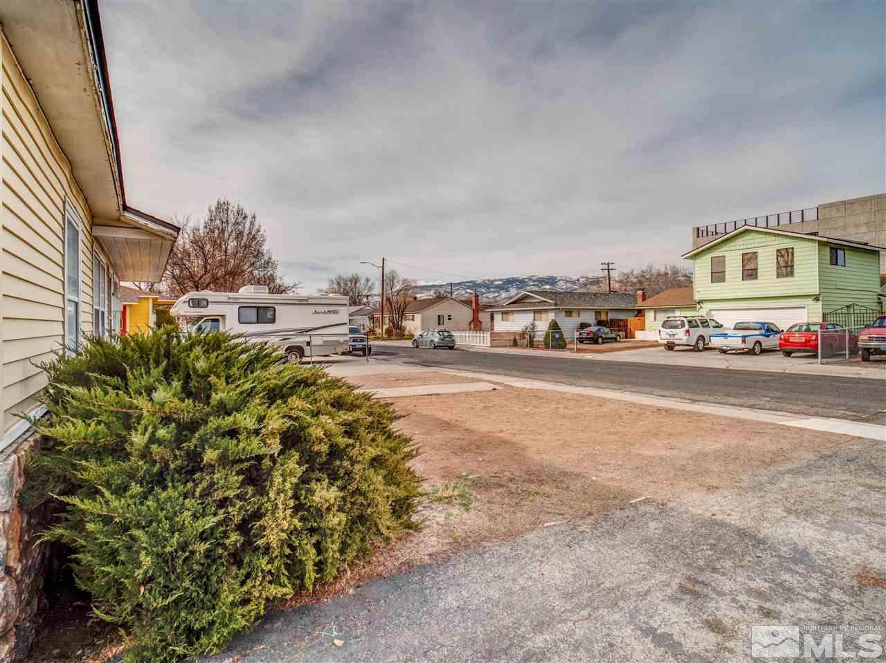940 Wilkinson Avenue Reno, NV 89502 - Photo 6 of 29 a view of a cars park in front of a building