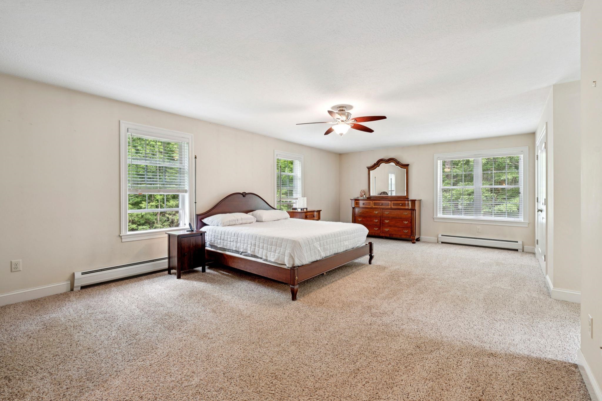64 Fox Garrison Road Lee, NH 03861 - Photo 13 of 41