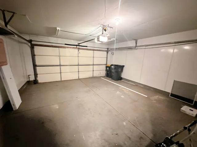 a view of a garage