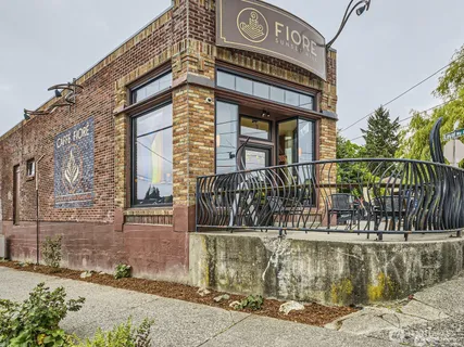 $1,350,000 | 8604 29th Avenue Northwest, Seattle, WA 98117