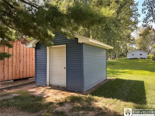 $595,000 | 1186 Scarlata Drive, Hanover, NY 14136