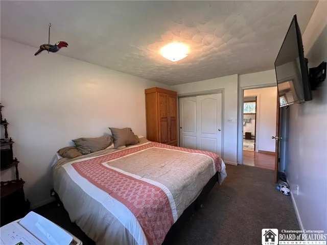 $595,000 | 1186 Scarlata Drive, Hanover, NY 14136