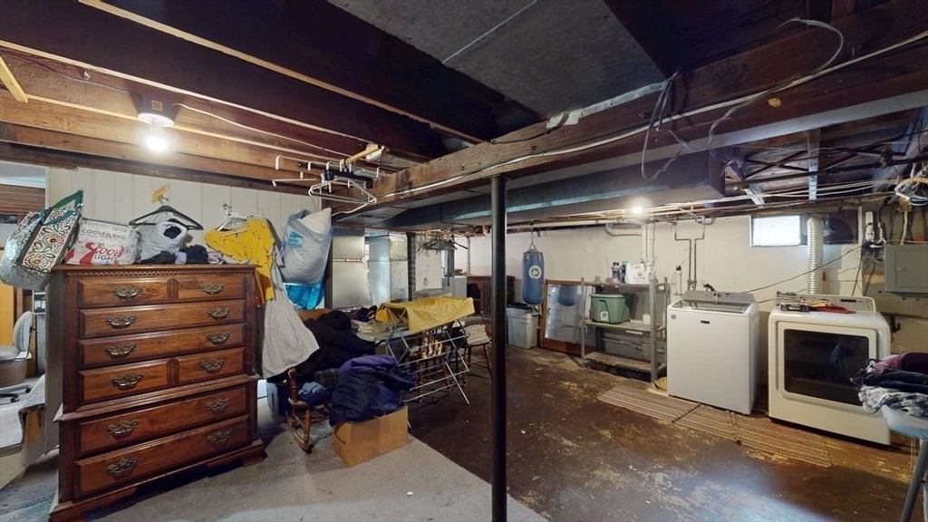 14 Jones Avenue Pawtucket, RI 02861 - Photo 21 of 32