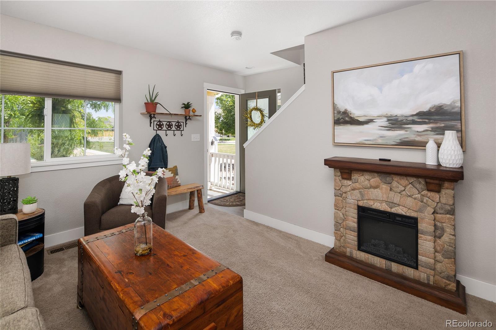 659 Country Rd Trail Berthoud, CO 80513 - Photo 6 of 28 Gallery Image 6