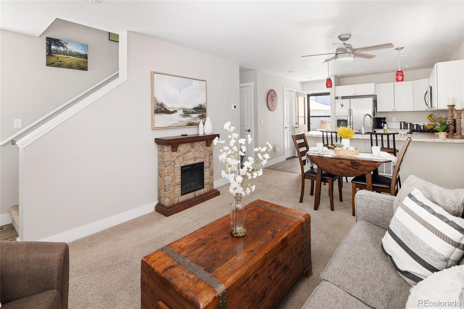659 Country Rd Trail Berthoud, CO 80513 - Photo 8 of 28 Gallery Image 8