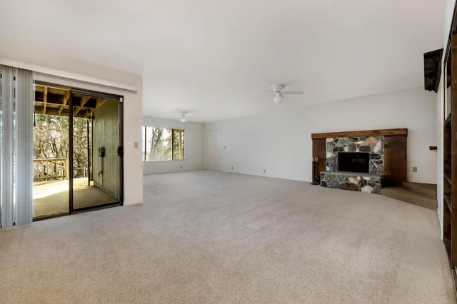 $725,000 | 11977 Alta Sierra Drive, Grass Valley, CA 95949