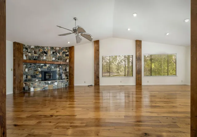 $725,000 | 11977 Alta Sierra Drive, Grass Valley, CA 95949