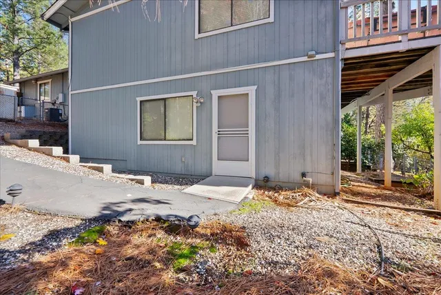 $725,000 | 11977 Alta Sierra Drive, Grass Valley, CA 95949