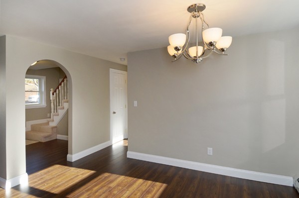4 Downing Road Peabody, MA 01960 - Photo 8 of 27 Gallery Image 8