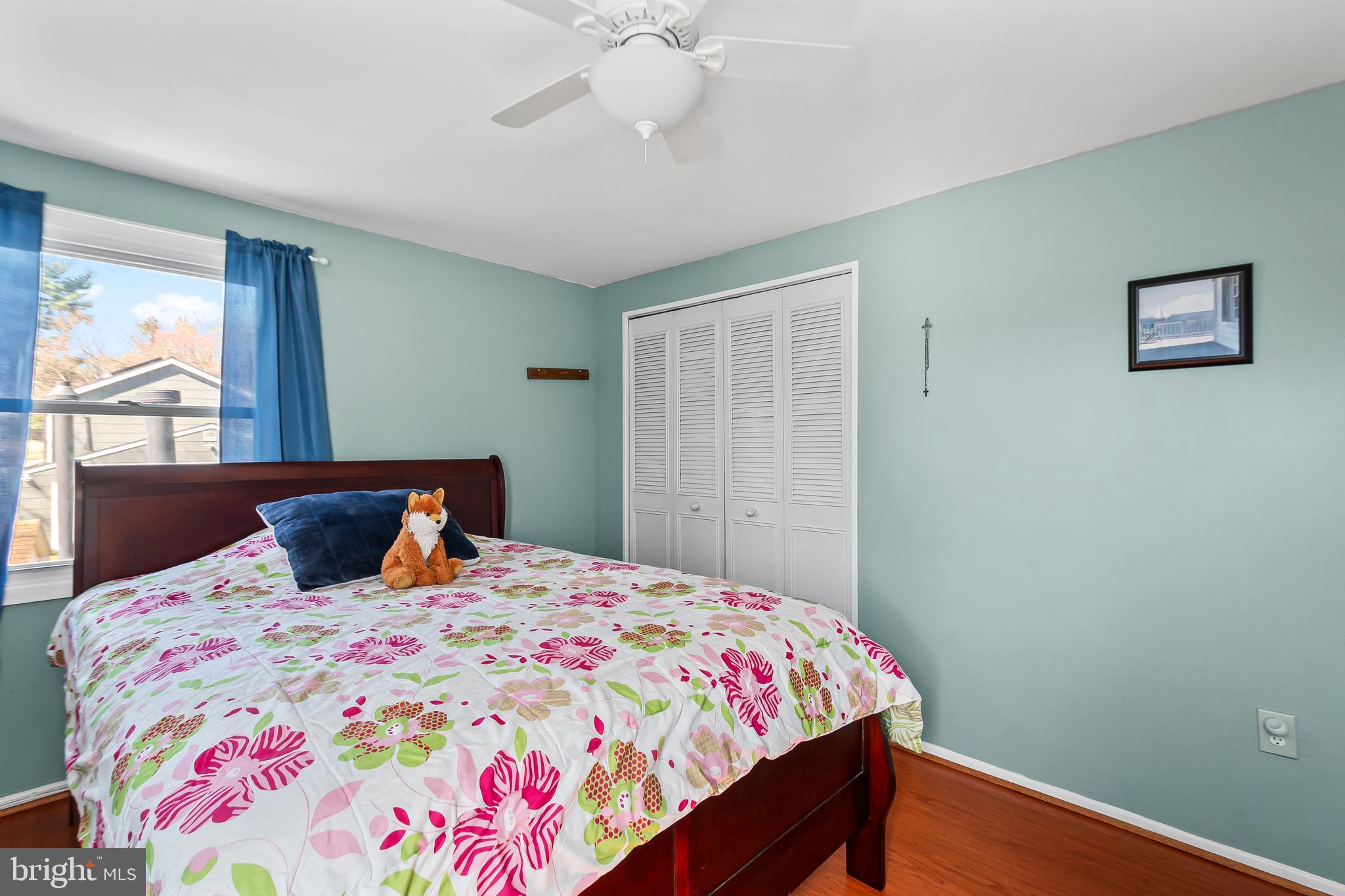 12613 Knowledge Lane Bowie, MD 20715 - Photo 21 of 32 a bedroom with a bed and a window