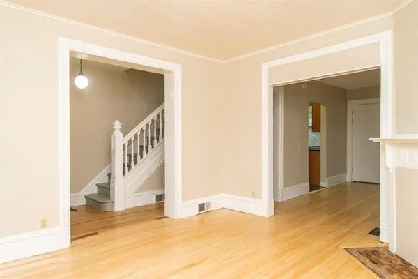 $389,900 | 10-12 South 16th Avenue East, Duluth, MN 55812