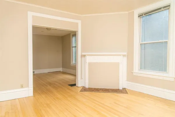 $389,900 | 10-12 South 16th Avenue East, Duluth, MN 55812