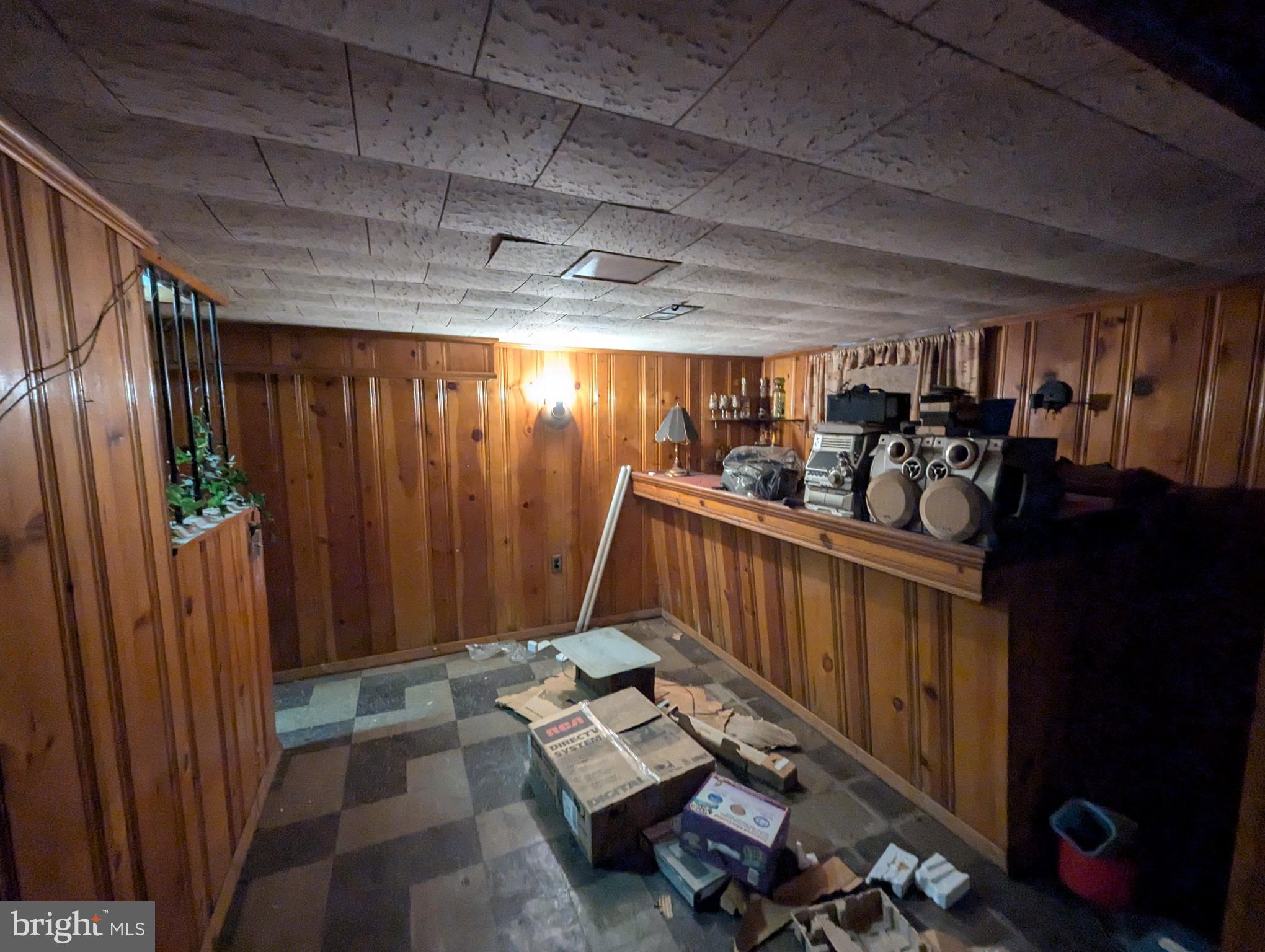 8212 Diamond Point Road Baltimore, MD 21224 - Photo 19 of 22 Gallery Image 19