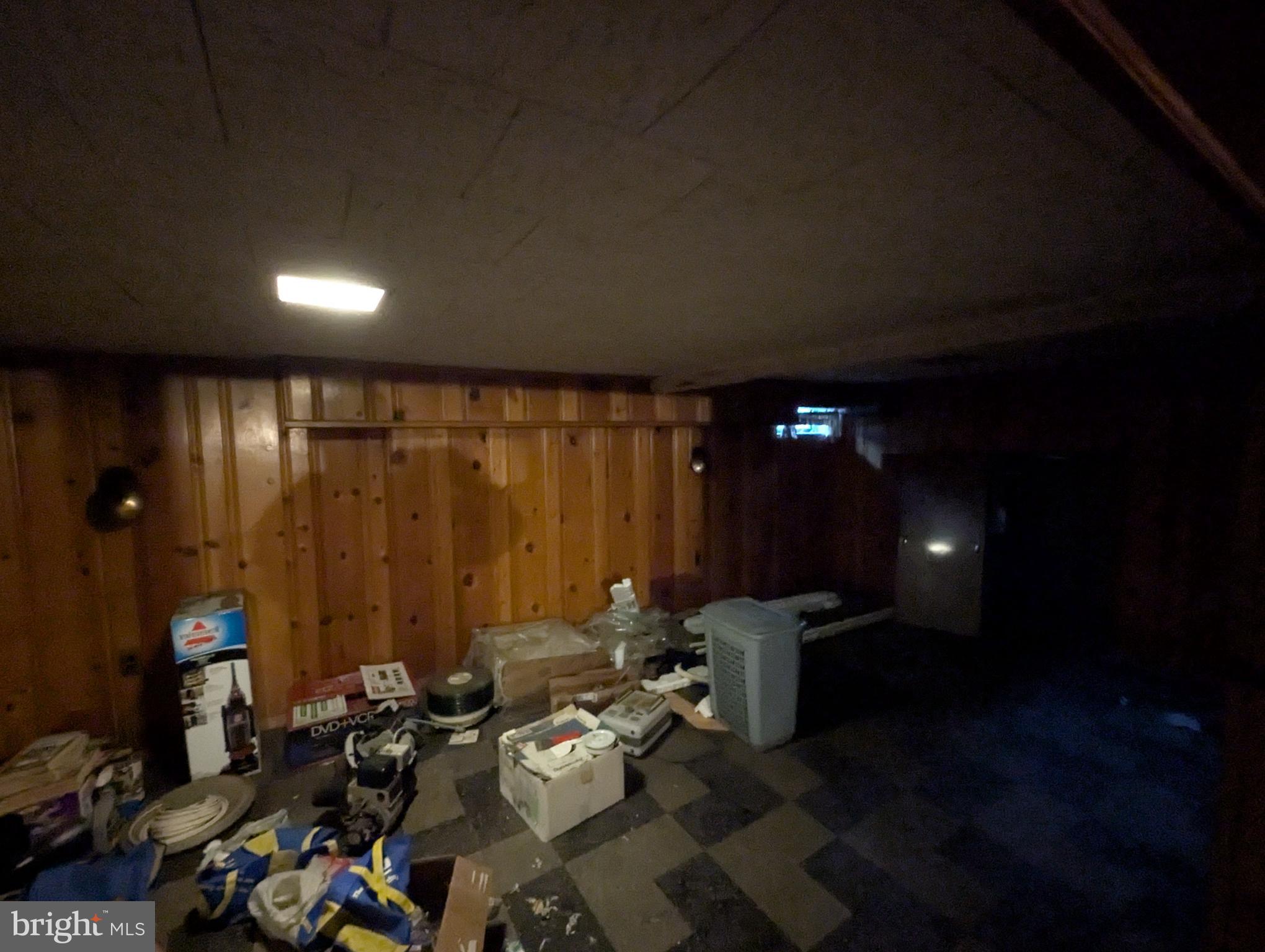 8212 Diamond Point Road Baltimore, MD 21224 - Photo 20 of 22 Gallery Image 20