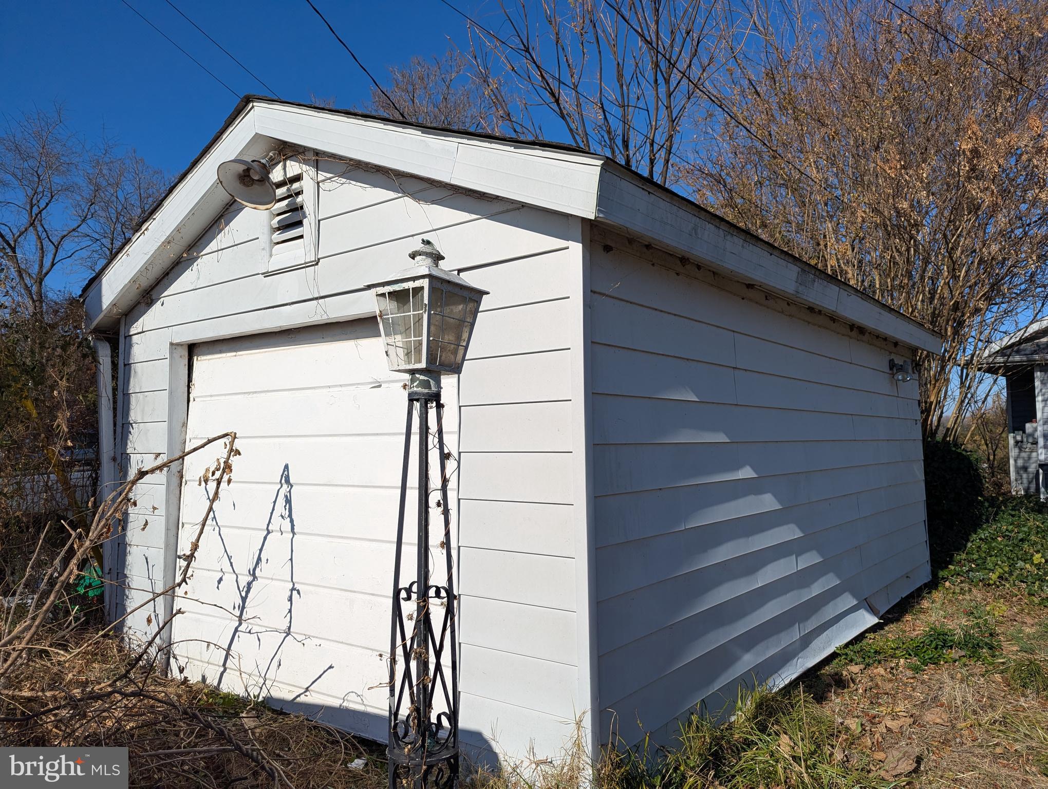 8212 Diamond Point Road Baltimore, MD 21224 - Photo 9 of 22 Gallery Image 9