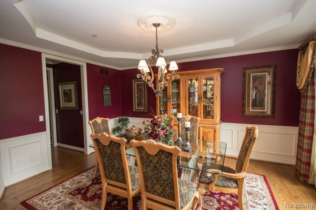 590 Sheldon Court Rochester, MI 48306 - Photo 22 of 99 22 DR.jpg