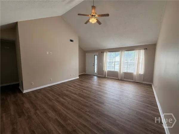 $1,900 | 149 Sugar Mill Drive, Savannah, GA 31419