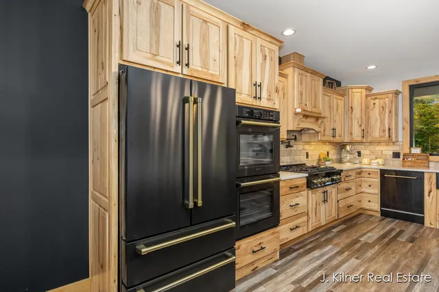 $1,950,000 | 4390 22 Mile Road Northwest, Grant, MI 49327