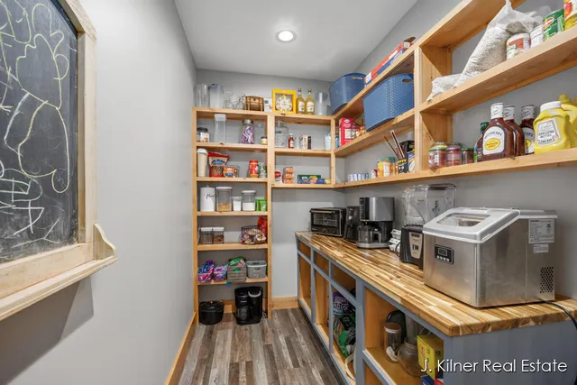 $1,950,000 | 4390 22 Mile Road Northwest, Grant, MI 49327