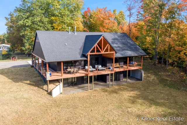 $1,950,000 | 4390 22 Mile Road Northwest, Grant, MI 49327