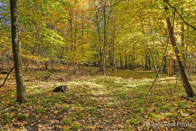 $1,950,000 | 4390 22 Mile Road Northwest, Grant, MI 49327