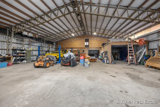 $1,950,000 | 4390 22 Mile Road Northwest, Grant, MI 49327